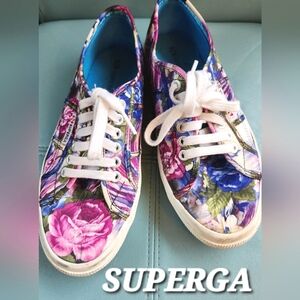 SUPERGA Pretty Flowers  Lilac Blue Summer Country Floral Skater Sneaker EUC 8.5